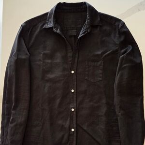 Frank and Eileen: Eileen Style: Black Button Down Shirt Raw Hem: Size M